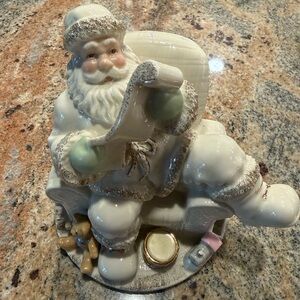 Lenox Santa Claus Figurine in White and Gold